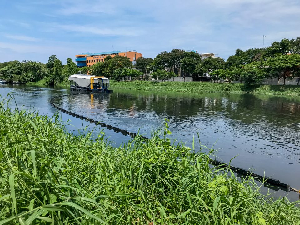 Interceptor 001™ in Cengkareng drain, Jakarta, Indonesia. Courtesy of The Ocean Cleanup